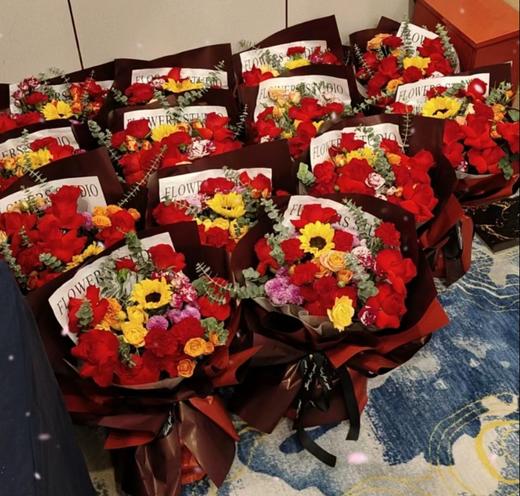 团体小花束 商品图1