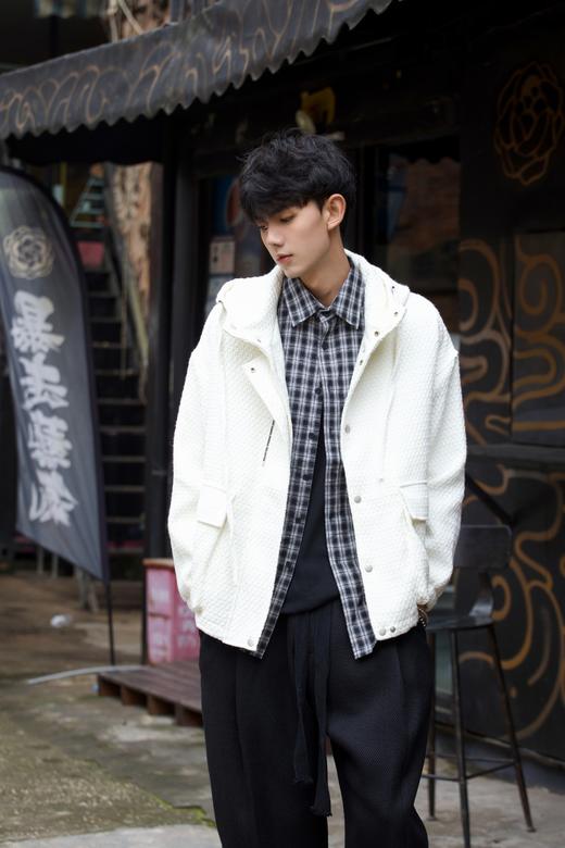 S332472749肌理廓形连帽夹克 商品图2