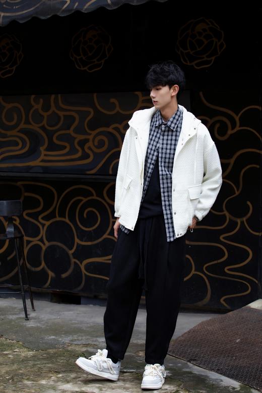 S332472749肌理廓形连帽夹克 商品图3