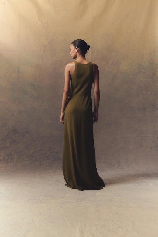 Cortana  苔绿色Georgia斜裁真丝礼服裙 商品图4