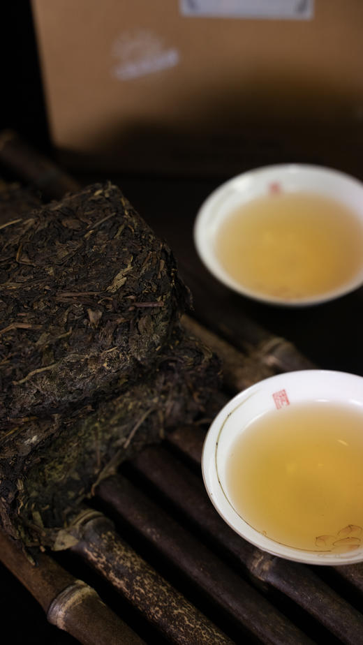 【自营】高马山原叶茯茶（手筑茯茶）500g礼盒装 过年送礼 商品图5