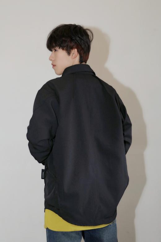 333572762纯色夹克 商品图4