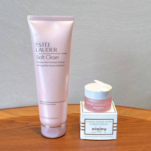 【1.28王炸割肉价】希思黎护唇膏9g(效期至24.10）送雅诗兰黛洁面125ml正装！(国际五年期到25年5月） 商品图2