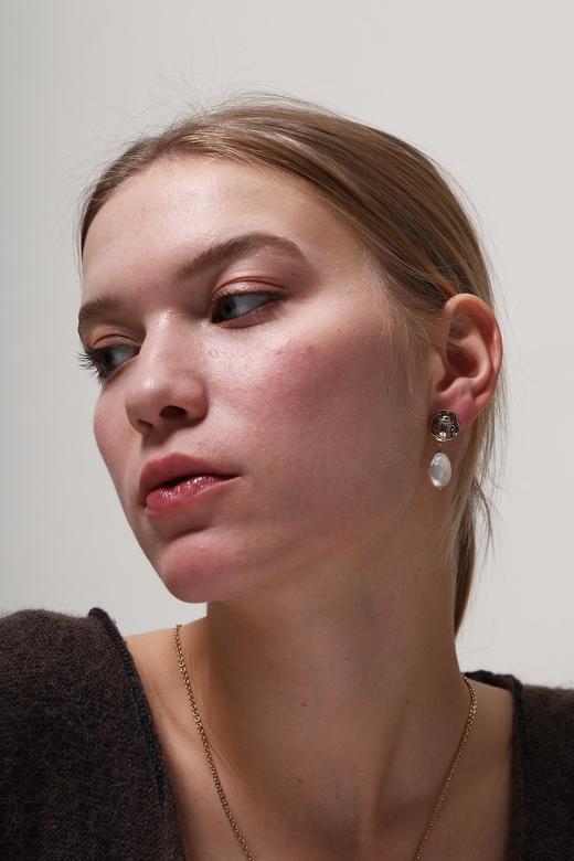 SOL DE VERANO 巴洛克珍珠装饰耳钉 商品图2