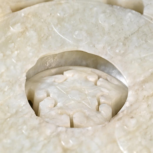 清代和田白玉老提油双龙拱寿转心佩 商品图6