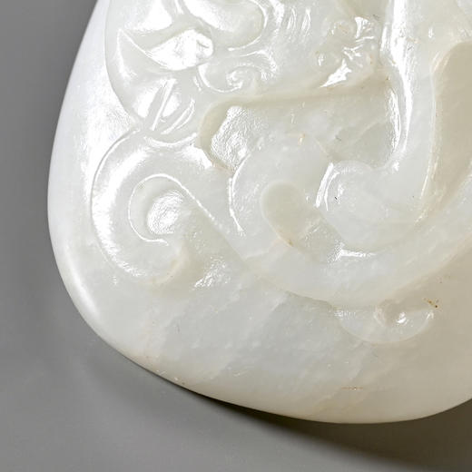 清代和田白玉螭龙“龙腾”带扣 商品图6