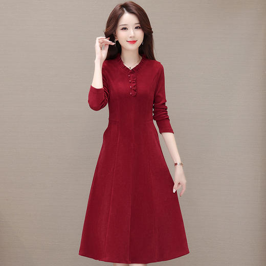 修身时尚，春款中长款简约A字裙V领长袖大码显瘦内搭打底裙QYM-XQD-X9276-L 商品图0