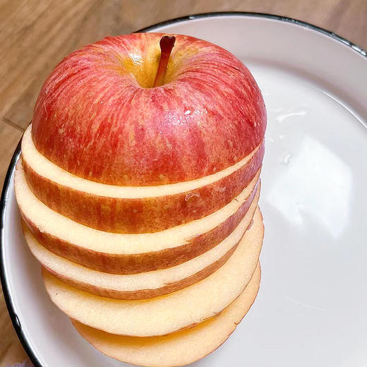 『羊奶苹果』松脆香甜，酥沙不硬，细嫩多汁 商品图3