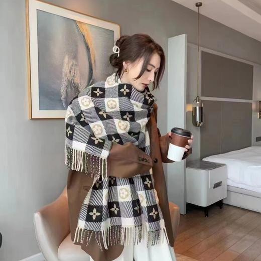 福利款~雀说 仿羊绒软糯爱心披肩长款加厚保暖围脖秋冬 商品图7