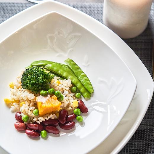 【春上新】10楼玛戈隆特     16头餐具玉兰本色(4人份）    吊牌价1299元    活动价699元 商品图1