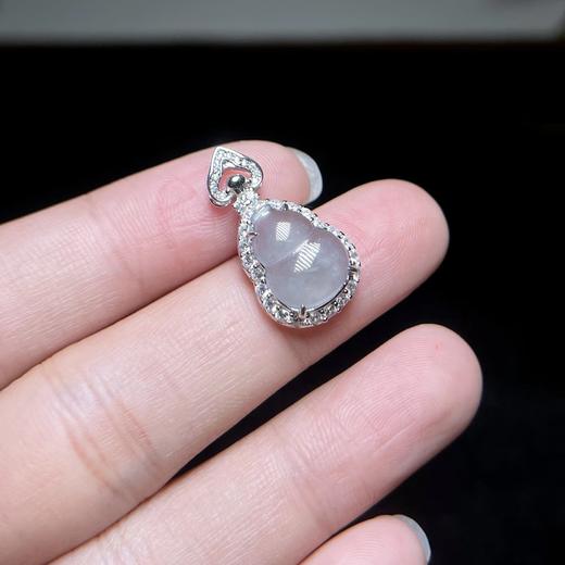 S925翡翠吊坠-桃心扣葫芦 商品图0