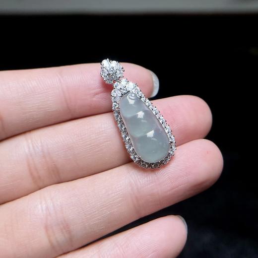 30111 -S925翡翠吊坠-全包福豆 商品图0