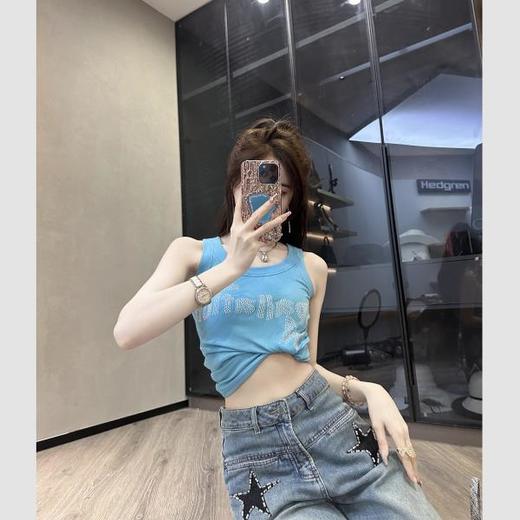 【孤品样衣，不退不换】【闪蝶少女】复古银色钻字母圆领吊带背心2024新款女 商品图2