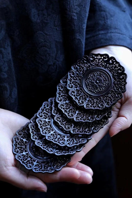 锦绣繁花°缠枝莲纹紫光檀杯垫杯托  6个/套 商品图0