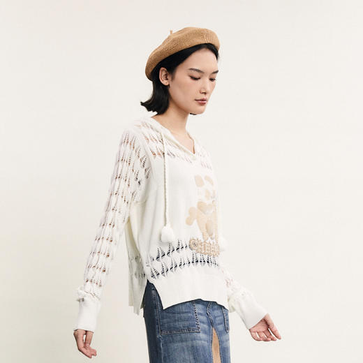 谜底套头针织衫女2024春季新款学院风连帽绣花宽松毛衫241MZ0307 商品图1