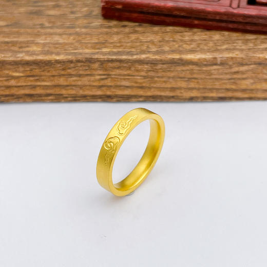 【限时克减150元】足金999.9 古法空心固口传承祥云圈戒(面宽约3.6-4mm)(AIGFJZ00028)（预售产品下单后不退款不退货不换货不补差价 商品图2