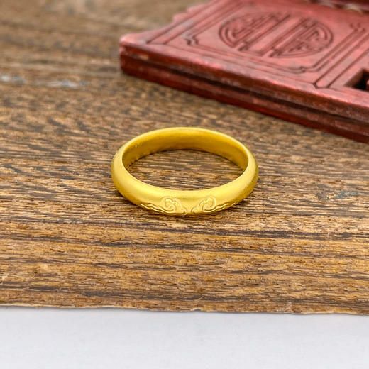 【限时克减150元】足金999.9 古法空心固口传承祥云圈戒(面宽约3.6-4mm)(AIGFJZ00029)（预售产品下单后不退款不退货不换货不补差价 商品图0