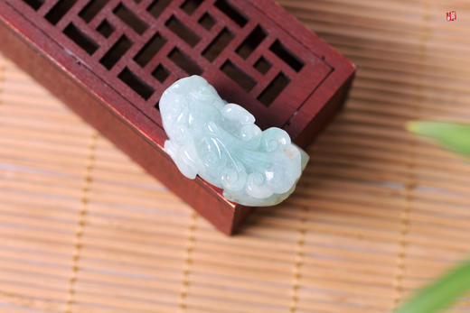 【招财进宝】天然翡翠貔貅吊坠 配精美挂绳 商品图4