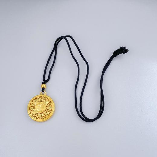 【限时克减150元】足金999.9 #八宝罗盘 # 古法挂绳镂空八方祥瑞福字八宝罗盘吊坠（含珠子，面宽约28.8mm）(AIGFDZ00021-7)（预售产品下单后不退款不退货不换货不补差价） 商品图3