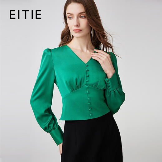 EITIE爱特爱复古宫廷风V领腰封设计绿色短款衬衫上衣24春季新款A2413309 商品图0