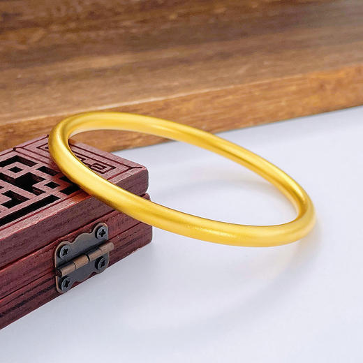 【限时克减150元】足金999.9 【油亮半空心】古法传承(面宽约4.9-5.1mm)古法光圈古法素圈固口古法手镯(GFSZW00022-03)（预售产品下单后不退款不退货不换货不补差价） 商品图1