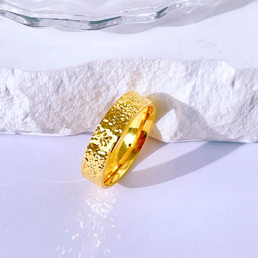 【定价黄金】足金 #碎碎冰 #小红书 【精品】3D硬金空心固口碎碎冰戒指碎碎冰圈戒满天繁星圈戒（面宽约4.2-4.6mm）(AR3DJZ00013-2)（预售产品下单后不退款不退货不换货不补差价） 商品图1