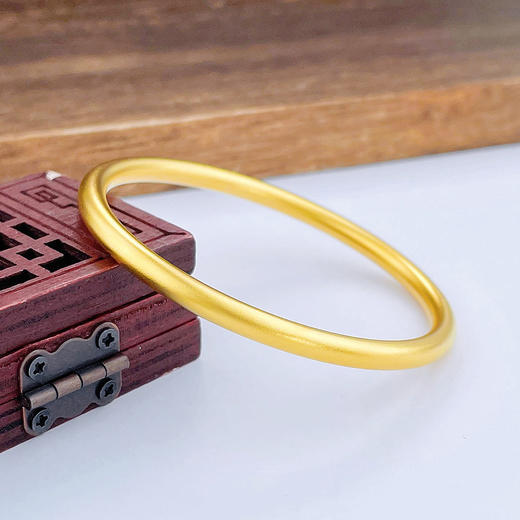 【限时克减150元】足金999.9 【油亮半空心】古法传承(面宽约4.0-4.2mm)古法光圈古法素圈固口古法手镯(GFSZW00022-08)（预售产品下单后不退款不退货不换货不补差价） 商品图1