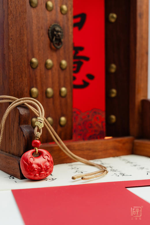 天然朱砂“石敢当”项链 商品图3