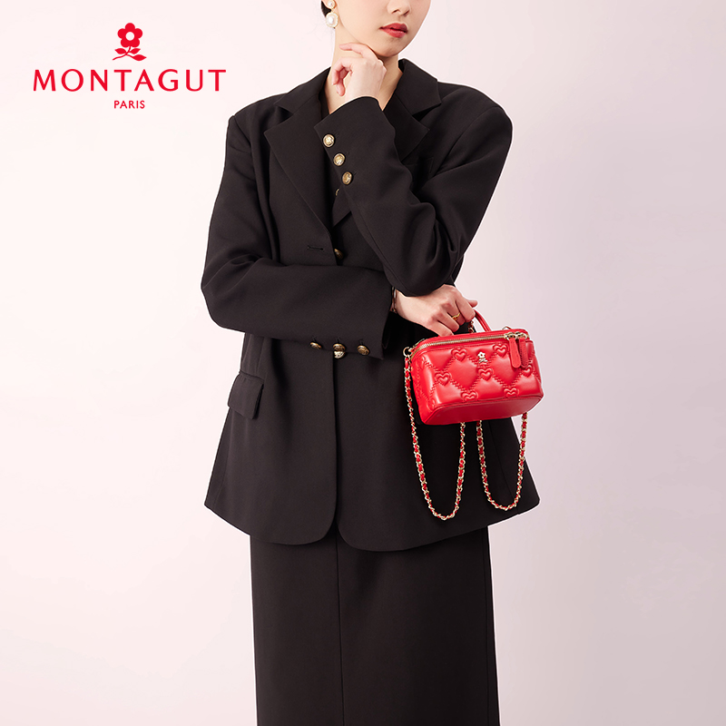 【蛇年中国红礼品系列】梦特娇新款心心相印盒子化妆包小挎包