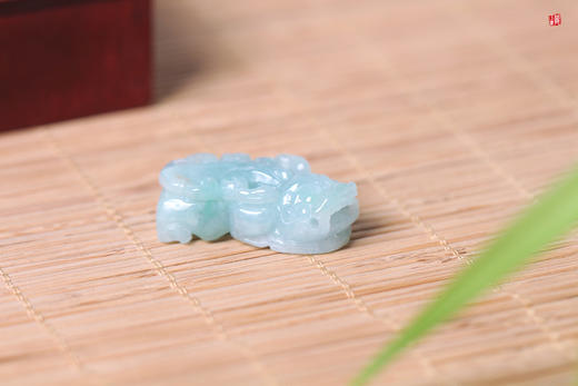 【招财进宝】天然翡翠貔貅吊坠 配精美挂绳 商品图1