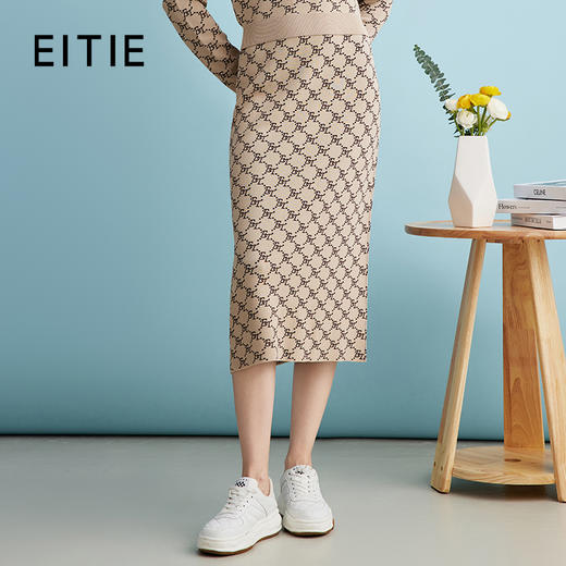 EITIE爱特爱气质优雅通勤百搭时尚高腰包臀a字针织半身裙24春新款A2401303 商品图2
