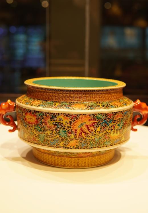 金丝珐琅西番莲纹双耳香炉 商品图0