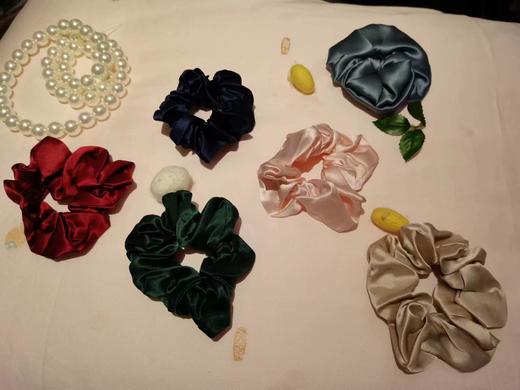 西施蚕娘真丝发圈 商品图0