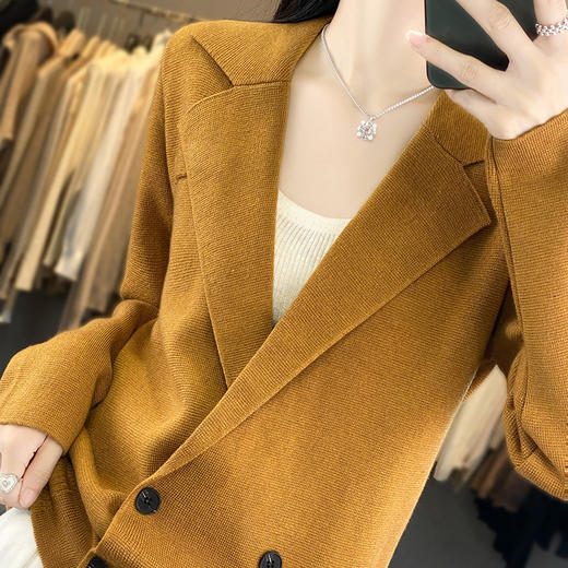 百媚生 精纺羊毛开衫翻领外套ZH2342 商品图2