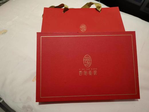 西施蚕娘真丝丝巾 商品图1