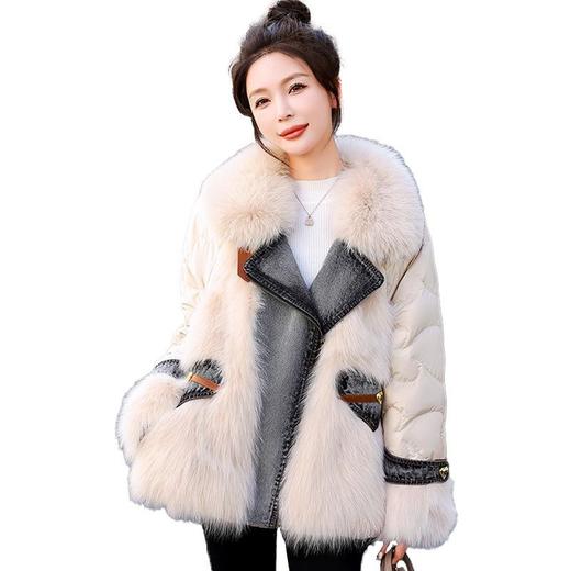 版型好看的羽绒服女款2023今年新款时尚短款牛仔拼接皮草外套冬季 商品图4