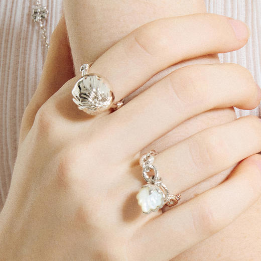 ATELIERSÓ x deepmoss 24SS 合作系列-风铃暗花戒指 商品图5