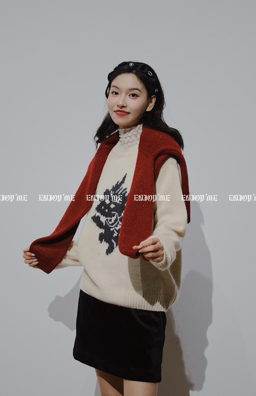【门店同款】ENJOY冬季吉祥龙年圆领针织上衣 155616230 商品图4