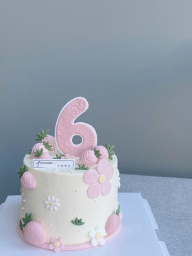 「创意定制」少女感十足的翻糖草莓小蛋糕