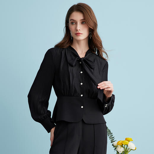 EITIE爱特爱春季新款温柔百搭显瘦飘带上衣A2409305 商品图3