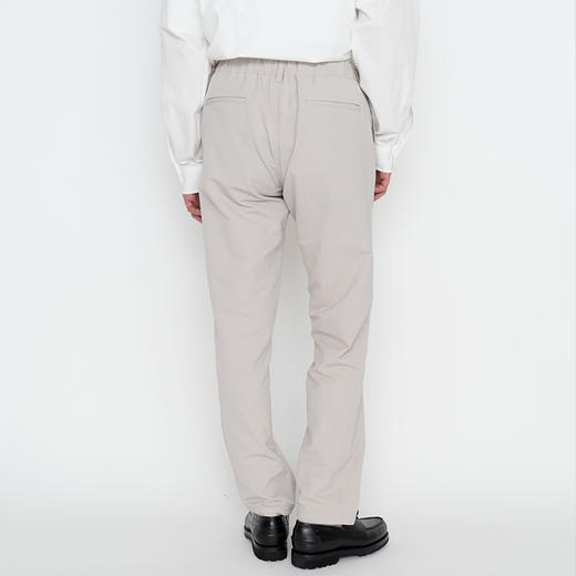 nanamica ALPHADRY Club Pants 高科技透气面料修身长裤 商品图2