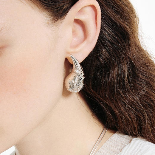 ATELIERSÓ x deepmoss 24SS 合作系列-水滴大耳钉 商品图5