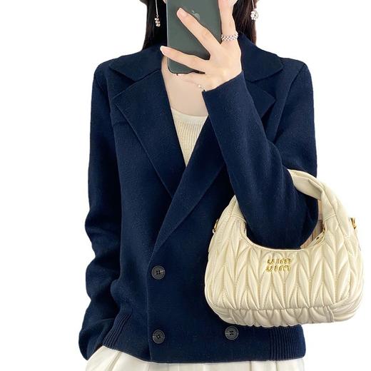 百媚生 精纺羊毛开衫翻领外套ZH2342 商品图4