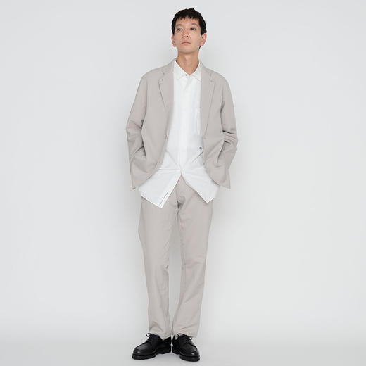 nanamica ALPHADRY Club Pants 高科技透气面料修身长裤 商品图1