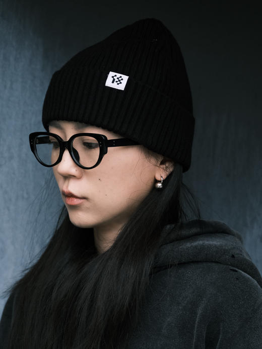 【18周边商店】18logo毛线帽 黑色/黑色 商品图2