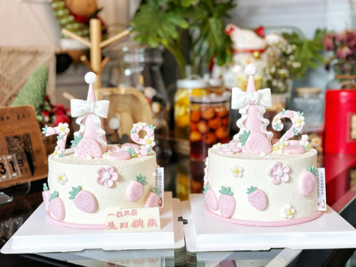 送给小公主的生日蛋糕，翻糖全部可食用装饰，请提前3天以上预定哦 商品图6