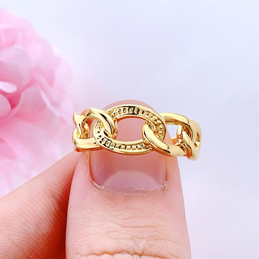 【限时克减150元】足金 无氰5D固口空心锁链女戒(RWW00459)（预售产品下单后不退款不退货不换货不补差价）（预售产品下单后不退款不退货不换货不补差价） 商品图3