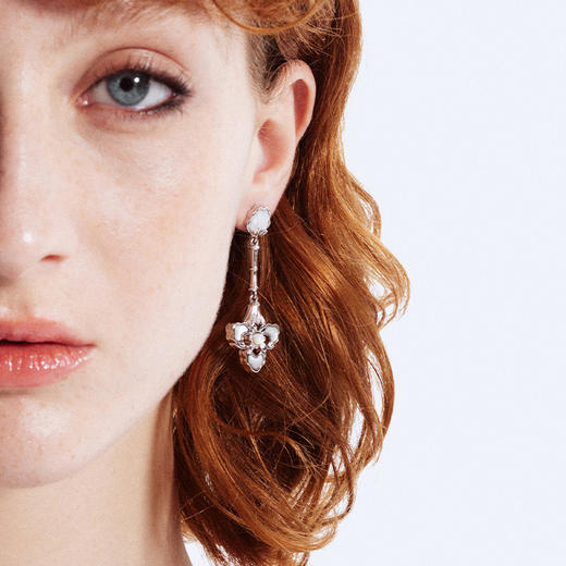 ATELIERSÓ x deepmoss 23AW 合作系列-三花贝母长钥匙耳钉（银） 商品图2