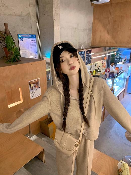 春秋季【休闲套装 灰色长袖连帽卫衣外套女】宽松阔腿裤 长裤子 运动两件套 商品图3