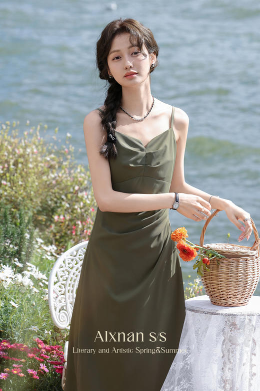 【6折秒杀】鹿向南《盎然春意》法式时尚早春新款气质开衫上衣L33618 商品图5